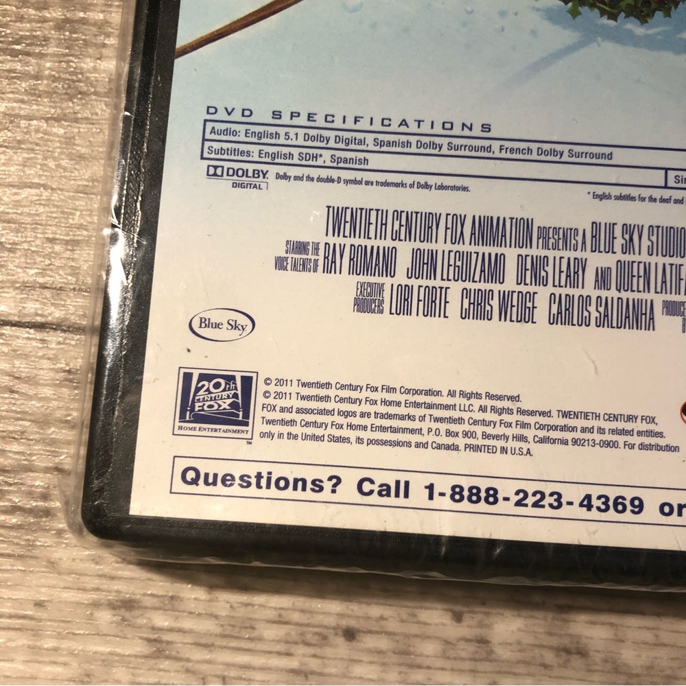 Ice Age A Mammoth Christmas Special New DVD c. 2011 - Picture 12 of 13
